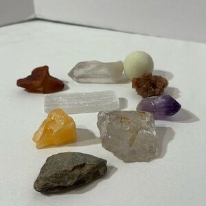 Rocks minerals and crystals lot of 9 piece 1 lb different sizes and shapes
